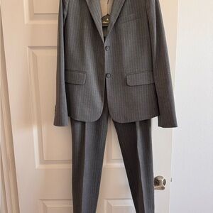 Brooks Brothers Red Fleece Gray Pinstripe Women's Suit ( jacket and trousers )